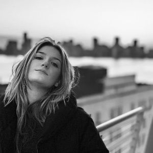 Meet your Posher, Christiane